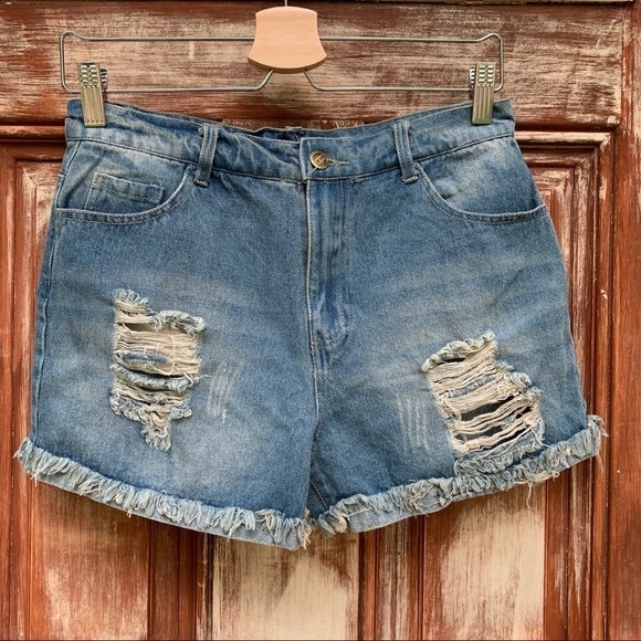 Fashion Jeans | Distressed Denim Mom Jean Shorts S - Picture 1 of 15